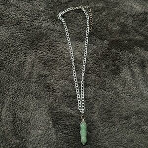 Green aventurine choker necklace